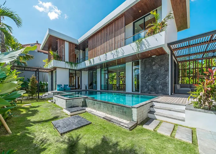 Villa Bedawang, Exquisite 4br With Huge Pool