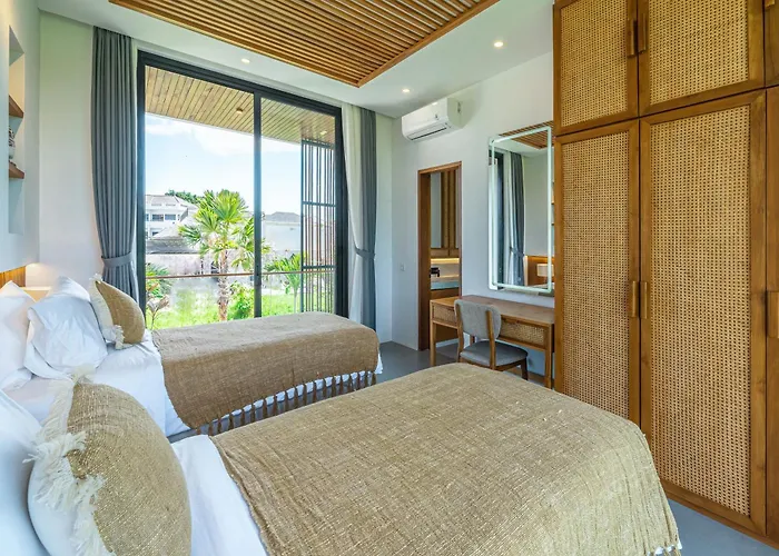 Bedawang, Exquisite 4br With Huge Pool Seminyak