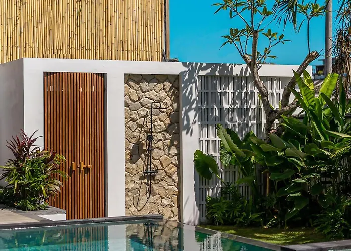 Villa Bedawang, Exquisite 4br With Huge Pool *