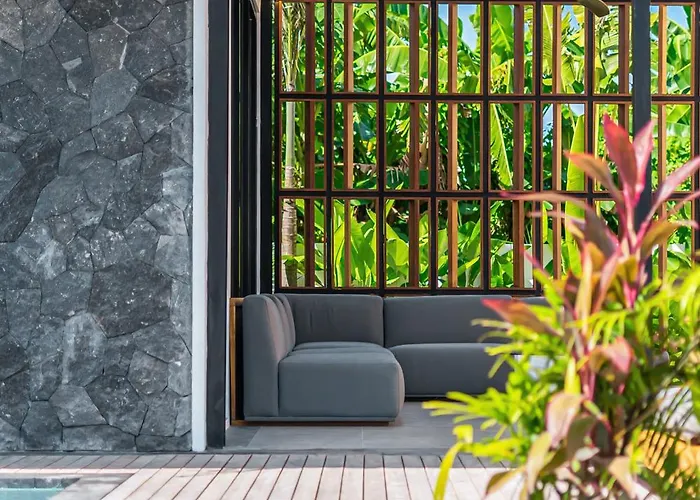 Bedawang, Exquisite 4br With Huge Pool Villa *