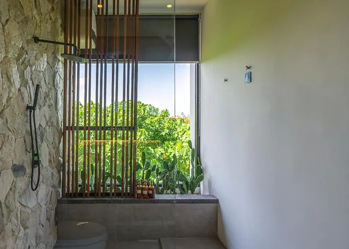 Bedawang, Exquisite 4br With Huge Pool * Seminyak